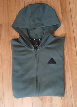 Veste zip adidas couleur verte, marque: adidas, état: Neuf sans étiquette, taille: S, 13,00 €, 14,35 € Protection acheteurs incluse