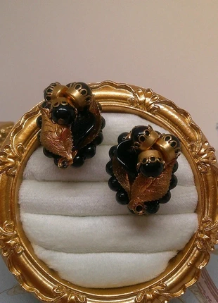 Boucles d oreilles a clips anciennes vintage, marke: American Vintage, zustand: Sehr gut, 19,00 €, 20,65 € beinhaltet Vinted-Käuferschutz Pro