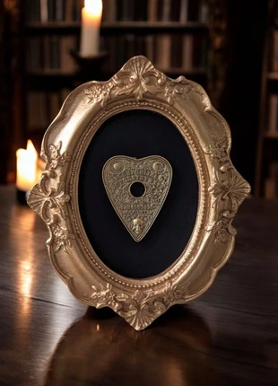 Cadre baroque doré planche ouija - cabinet de curiosité, marque: petit caphrnaüm, état: Neuf sans étiquette, 18,00 €, 19,60 € Protection acheteurs (Pro) incluse