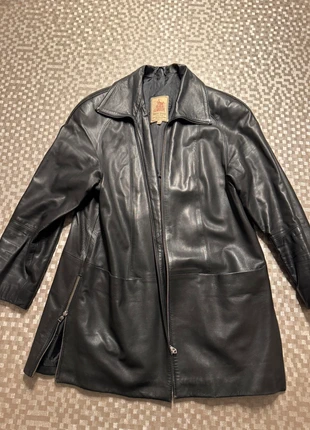 Exclusieve lederen jas Johan David maat 42 – Kasteel van Boutersem, merk: Johan david, staat: Nieuw zonder prijskaartje, maat: XL, € 49,99, € 53,19 inclusief Kopersbescherming