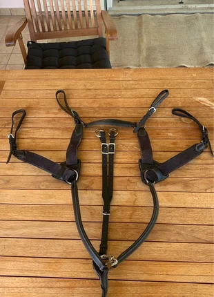 Pettorale a 5 punte, merk: Equestro, staat: Veelgebruikt, € 20,00, € 21,70 inclusief Kopersbescherming