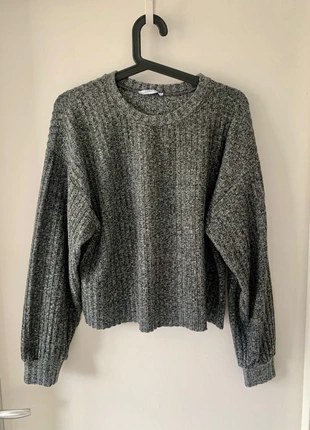 Pull / sweat gris Zara, marke: Zara, zustand: Sehr gut, größe: S / 36 / 8, 5,00 €, 5,95 € inklusive Vinted-Käuferschutz