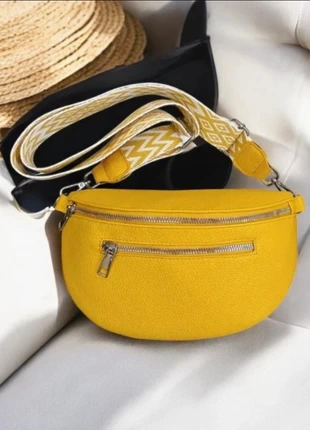 🌻 Sac banane esprit bohème – jaune éclatant, brand: Boutique indépendante, condition: Very good, €15.00, €16.45 includes Buyer Protection