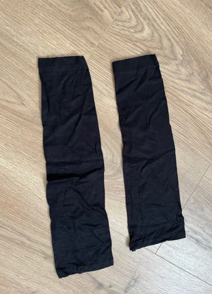 Manchettes noires, état: Neuf sans étiquette, taille: Taille unique, 6,00 €, 7,00 € Protection acheteurs incluse
