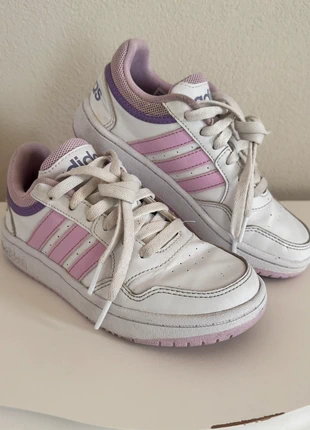 Adidas Bambina 33 Rosa Lilla, marca: adidas, estado: Muito bom, tamanho: 33, €15.00, €16.45 inclui Proteção do Comprador