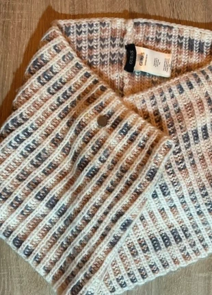 Bufanda braga cuello Guess blanca y azul, marque: GUESS, état: Très bon état, 15,00 €, 16,45 € Protection acheteurs incluse