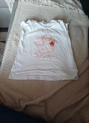T-shirt 2 ans, brand: Grain de Blé, condition: Good, size: 24-36 months / 92 cm, €2.00, €2.80 includes Buyer Protection
