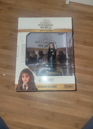 Figurine de collection Hermione Granger, marke: Wizarding world, zustand: Neu, größe: Frühchen, bis 44, 5,00 €, 5,95 € inklusive Vinted-Käuferschutz