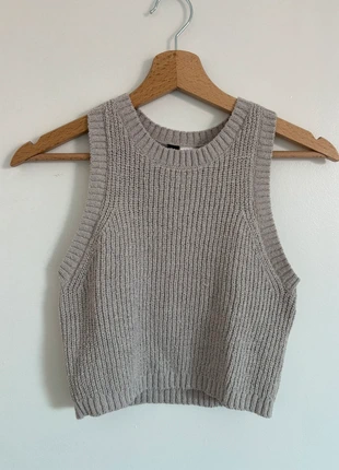 Haut gris H&M, merk: H&M, staat: Nieuw zonder prijskaartje, maat: S / 36 / 8, € 6,00, € 7,00 inclusief Kopersbescherming