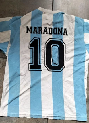 T-shirt / Maillot vintage Argentine floqué 10 Maradona – Taille L, marque: TOFFS!, état: Bon état, 31,00 €, 33,25 € Protection acheteurs incluse