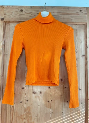 Jolie pull co roulé côtelé orange - New Yorker - taille XS, merk: New Yorker, staat: Heel goed, maat: XS / 34 / 6, € 4,00, € 4,90 inclusief Kopersbescherming