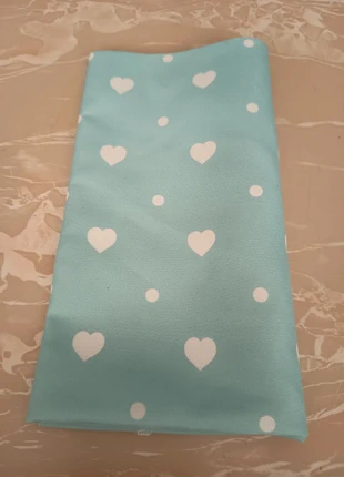 Tissu cœur, marque: TISSU, état: Très bon état, 3,00 €, 3,85 € Protection acheteurs (Pro) incluse