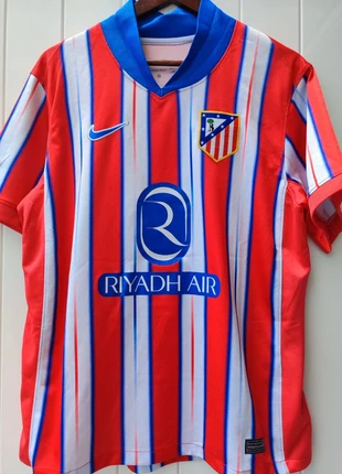 Atlético de Madrid 24/25, marque: Atlético de Madrid, état: Neuf sans étiquette, taille: L, 15,00 €, 16,45 € Protection acheteurs incluse