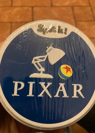 Dobble PIXAR, merk: Dobble, staat: Nieuw met prijskaartje, € 10,00, € 11,20 inclusief Kopersbescherming