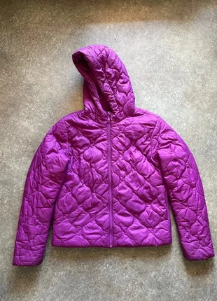 Veste à capuche matelassé violette gémo enfant 12 ans, marke: Gémo, zustand: Sehr gut, größe: 12 Jahre / 152, 10,00 €, 11,20 € inklusive Vinted-Käuferschutz