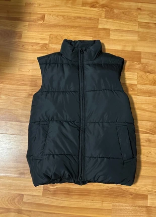 monki bodywarmer, merk: Monki, staat: Heel goed, maat: XS / 34 / 6, € 35,00, € 37,45 inclusief Kopersbescherming