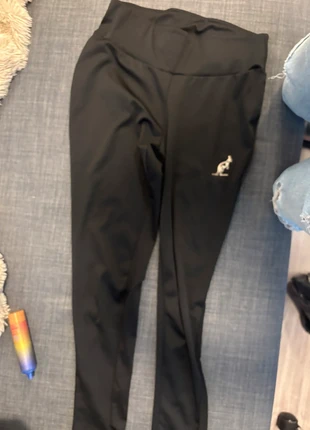 dames traininglegging, staat: Goed, maat: M / 38 / 10, € 1,00, € 1,75 inclusief Kopersbescherming