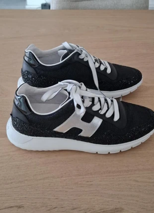 designersneaker Hogan zwart/wit, marca: Hogan, estado: Nuevo con etiquetas, tamaño: 39.5, 99,00 €, 104,65 € Protección al comprador incluida