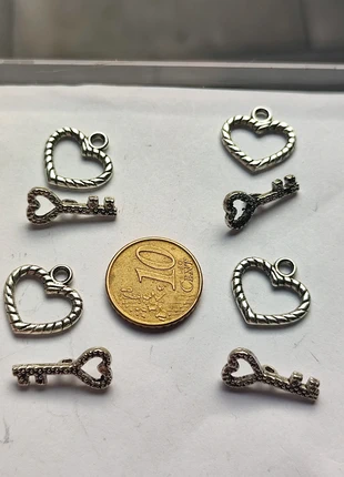 Fermoirs argentés toggle cœurs, estado: Muy bueno, 1,85 €, 2,64 € Protección al comprador incluida