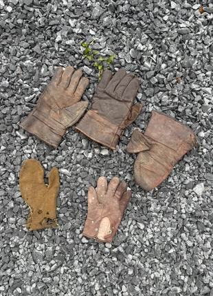 Vintage military gloves, marke: Vintage, zustand: Zufriedenstellend, größe: Einheitsgröße, 9,00 €, 10,15 € inklusive Vinted-Käuferschutz