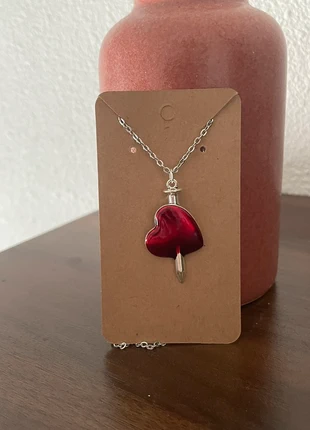 Collier cœur et épée gothique, marque: Fantasy, état: Neuf sans étiquette, 6,00 €, 7,00 € Protection acheteurs incluse