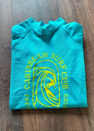 Tee-shirt UV Surf, marque: MADNESS, état: Neuf sans étiquette, taille: XS / 34 / 6, 10,00 €, 11,20 € Protection acheteurs incluse