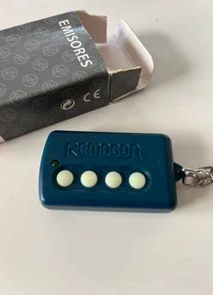 Universal Garage Door Opener, marca: Remocon, estado: Bueno, 10,00 €, 11,20 € Protección al comprador incluida