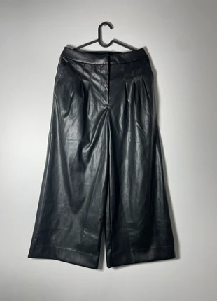 Pantalon impression cuir, brand: ASOS Design, condition: Very good, size: M / 38 / 10, €15.00, €16.45 includes Buyer Protection