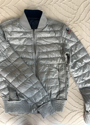 Pjs parajumper doudoune cintrée, marque: Parajumpers, état: Très bon état, taille: XS / 34 / 6, 35,00 €, 37,45 € Protection acheteurs incluse