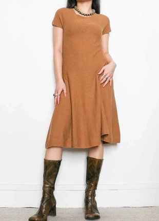 Brown knitted dress | Robe en maille marron clair camel, marque: United Colors of Benetton, état: Très bon état, taille: XS / 34 / 6, 14,00 €, 15,40 € Protection acheteurs (Pro) incluse