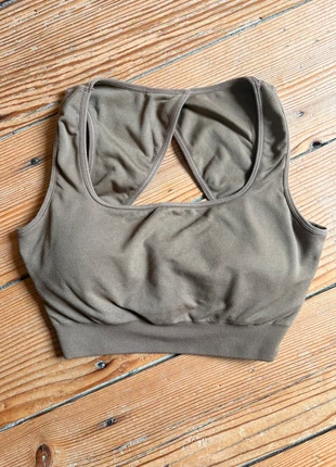 Brassière NVGTN sport marron | S, marke: NVGTN, zustand: Sehr gut, größe: S, 22,00 €, 23,80 € inklusive Vinted-Käuferschutz