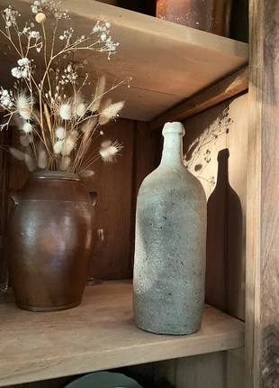 Bouteille en grès, marque: Minimalist, état: Très bon état, 17,00 €, 18,55 € Protection acheteurs incluse