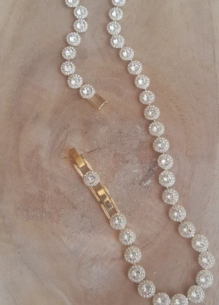 Collier Swarovski doré avec cristaux-Neuf- Éclat Luxueux, marke: Swarovski, zustand: Sehr gut, 150,00 €, 158,20 € inklusive Vinted-Käuferschutz