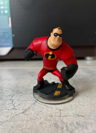 accesorio juego infinity los increíbles, brand: Nintendo, condizioni: Ottime, €2.00, €2.80 include la Protezione acquisti