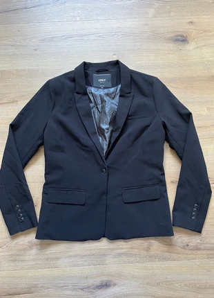 Blazer noir femme chic – Coupe élégante & intemporelle – Très bon état !, merk: ONLY, staat: Heel goed, maat: L / 40 / 12, € 8,00, € 9,10 inclusief Kopersbescherming