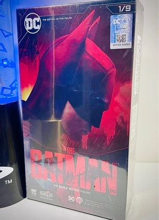 Batman The Batman, merk: DC Comics, staat: Heel goed, maat: Prematuur, tot 44 cm, € 34,50, € 36,93 inclusief Kopersbescherming Pro