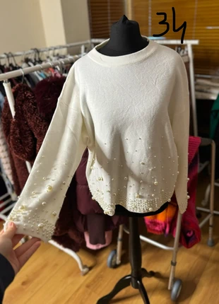 Cream pearl embroidered jumper with long sleeves, brand: Made In Italy, condition: New with tags, size: One size, €34.00, €36.40 includes Buyer Protection