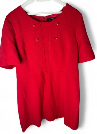 Robe Burton rouge taille 46, marke: Burton, zustand: Sehr gut, größe: XXXL / 46 / 18, 1,00 €, 1,75 € inklusive Vinted-Käuferschutz