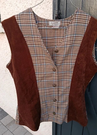 Haut a carreaux 36 / S, marque: La compagnie des Filous, état: Très bon état, taille: S / 36 / 8, 9,00 €, 10,15 € Protection acheteurs incluse