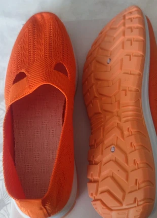 Chaussure de détente orange, brand: US, condition: New without tags, size: 41, €10.00, €11.20 includes Buyer Protection