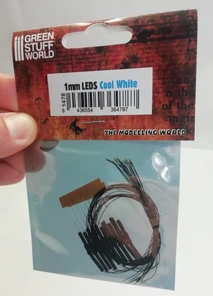 Set Luci a Led Bianco Freddo (1mm) -Nuovo-, marque: green stuff world, état: Comme neuf, 8,90 €, 10,05 € Protection acheteurs incluse