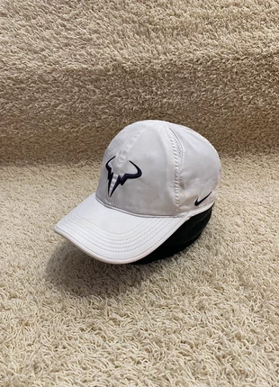 Gorra Nike Rafa Nadal, marca: Nike, estado: Satisfactorio, tamaño: M, 15,00 €, 16,45 € Protección al comprador incluida