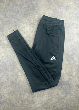 Jogging Adidas | Taille XS | Couleur Noir, marke: adidas, zustand: Sehr gut, größe: XS, 12,50 €, 13,83 € beinhaltet Vinted-Käuferschutz Pro