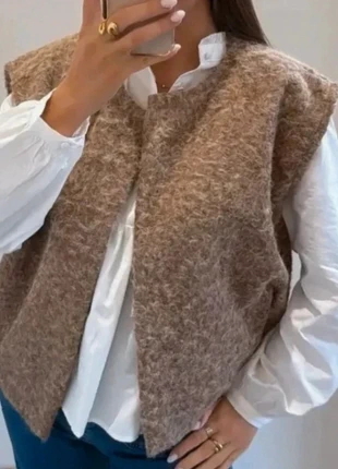 Gilets Sans Manches, brand: Boutique indépendante, condition: Very good, size: L / 40 / 12, €16.00, €17.50 includes Buyer Protection