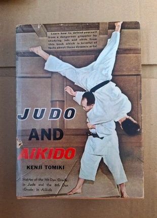 Livre sur le judo et l’aikido, condizioni: Buone, €130.00, €137.20 include la Protezione acquisti