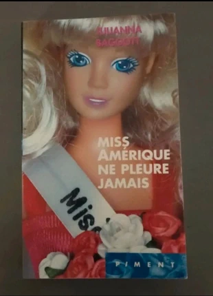 Livre Miss Amérique ne pleure jamais de Julianna Baggott, condition: Very good, €2.00, €2.80 includes Buyer Protection
