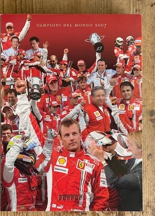Annuario Ferrari 2007 originale da collezione • Ferrari Yearbook 2007 – Collector’s Edition, zustand: Sehr gut, 30,00 €, 32,20 € inklusive Vinted-Käuferschutz