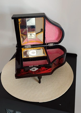 Boîte à bijoux musicale vintage, marca: sans marque, estado: Satisfatório, €13.00, €14.35 inclui Proteção do Comprador