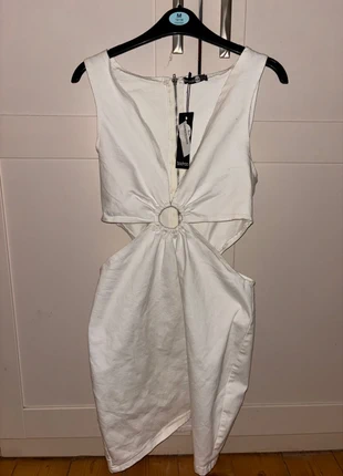 Boohoo White Cut-Out Ring Detail Dress, brand: Boohoo, condition: New with tags, size: L / 40 / 12, €5.00, €5.95 includes Buyer Protection
