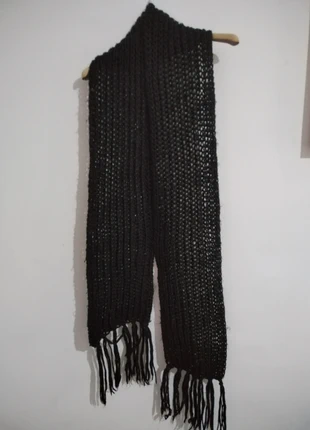 Sciarpa lunga nera, marque: Sciarpa, état: Très bon état, 5,00 €, 5,95 € Protection acheteurs incluse